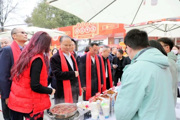 1706687440160685.jpg 640 (3).jpg