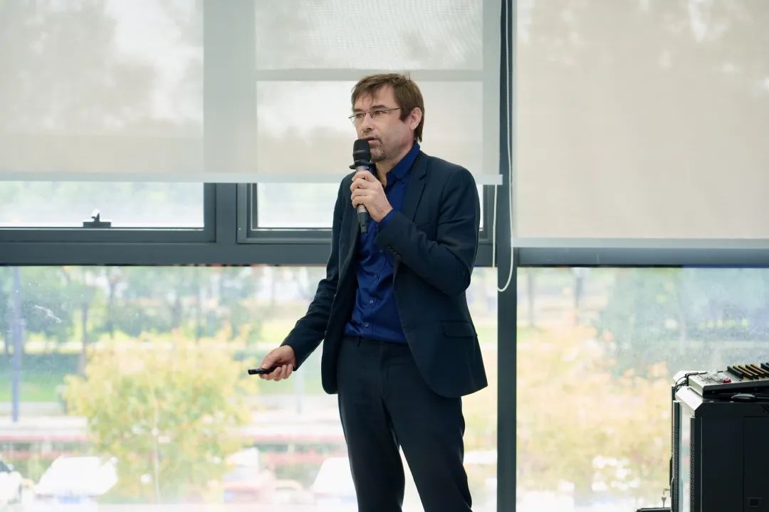 1733192718557457.jpg 1733192718557457.jpg